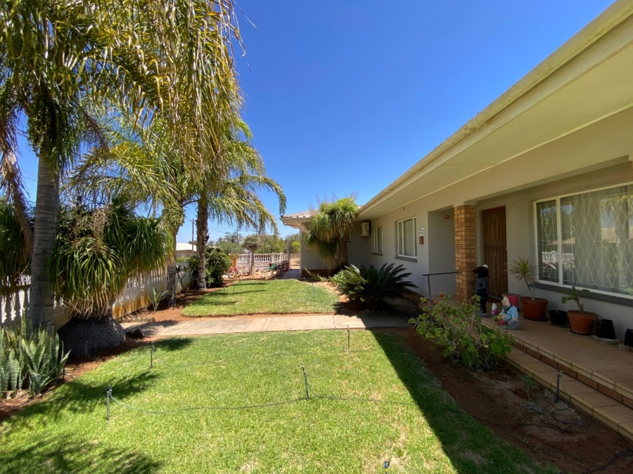 3 Bedroom Property for Sale in Vanrhynsdorp Western Cape